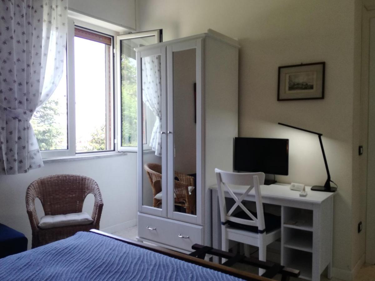 Le Rondini Bed & Breakfast Naples Exterior photo